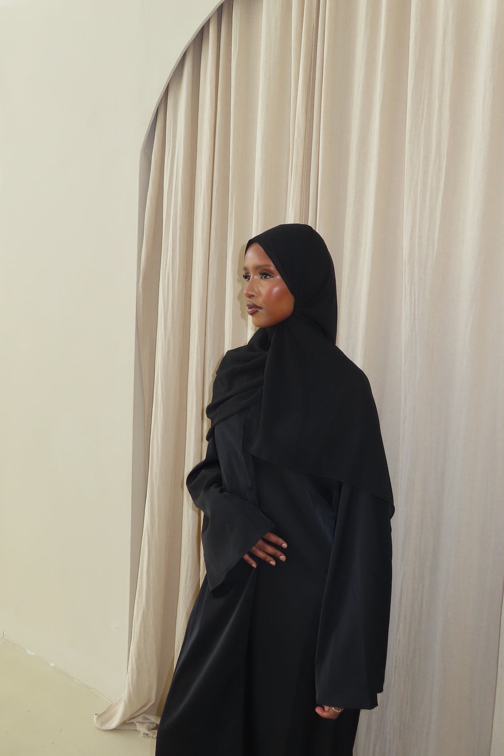 Black Open Abaya with Matching Premium Chiffon Hijab
